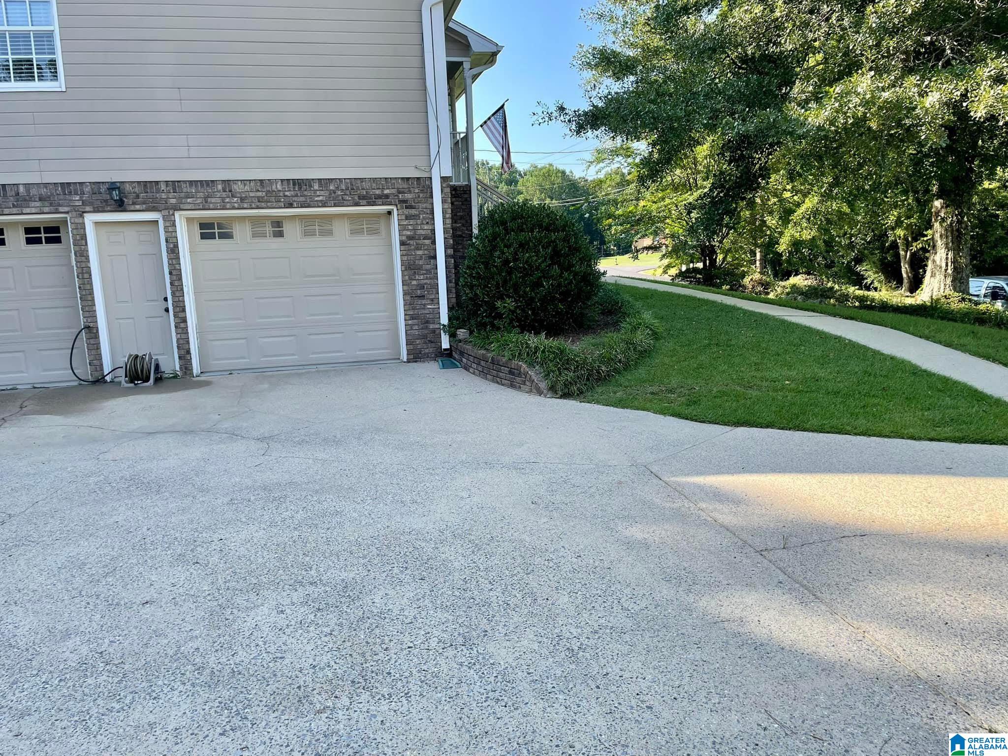 132 Twin Lakes Road Trussville, AL 35173 - Photo 10 of 40
