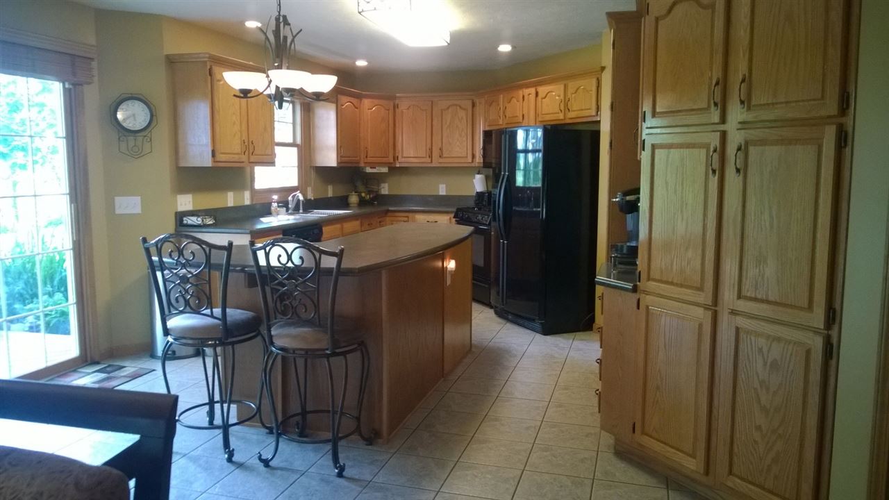 3091 South Trail Ridge Road Warsaw, IN 46580 - Photo 2 of 24 Gallery Image 2