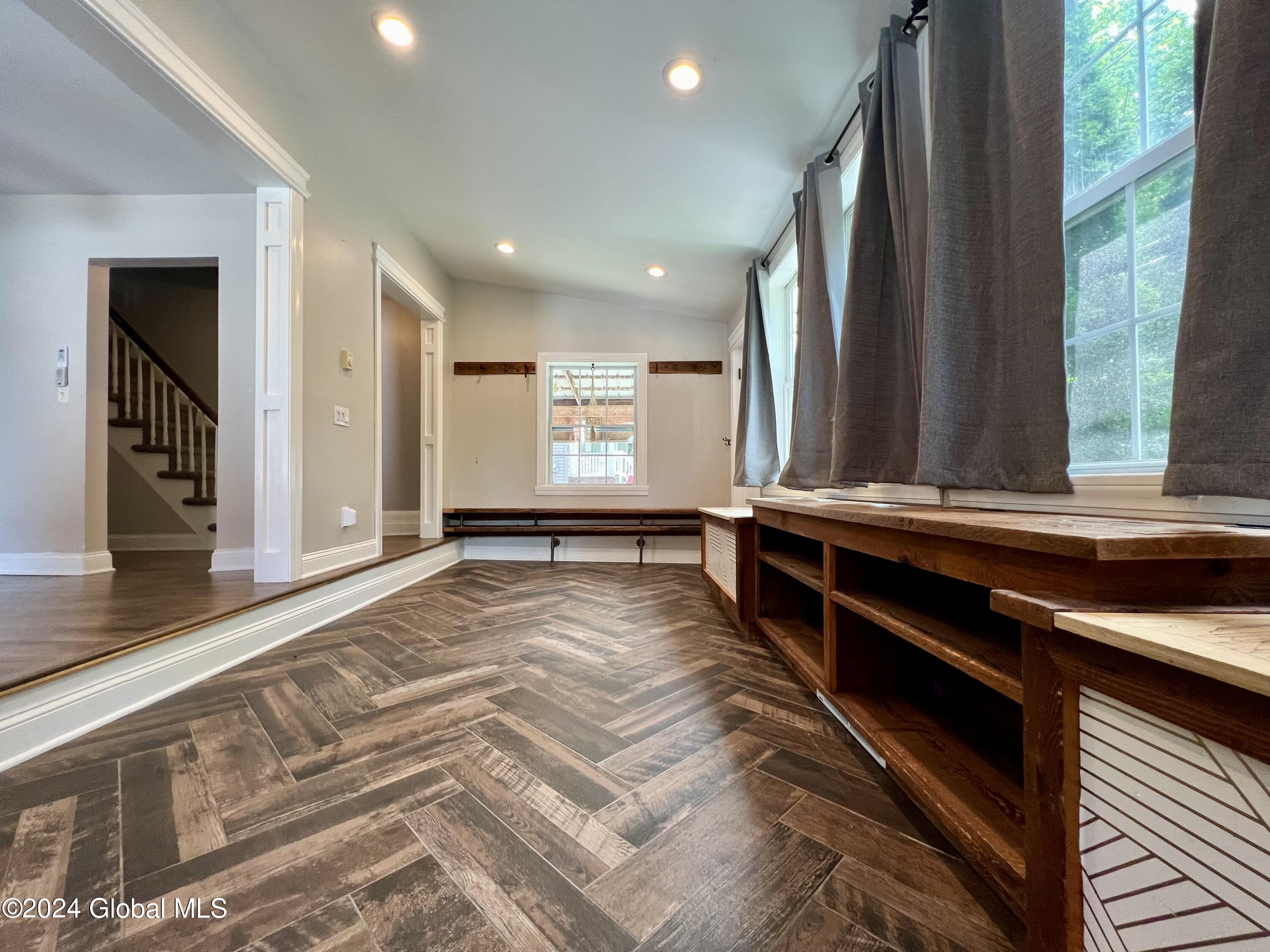 7 Patten Avenue Rensselaer, NY 12144 - Photo 2 of 21 IMG_5072