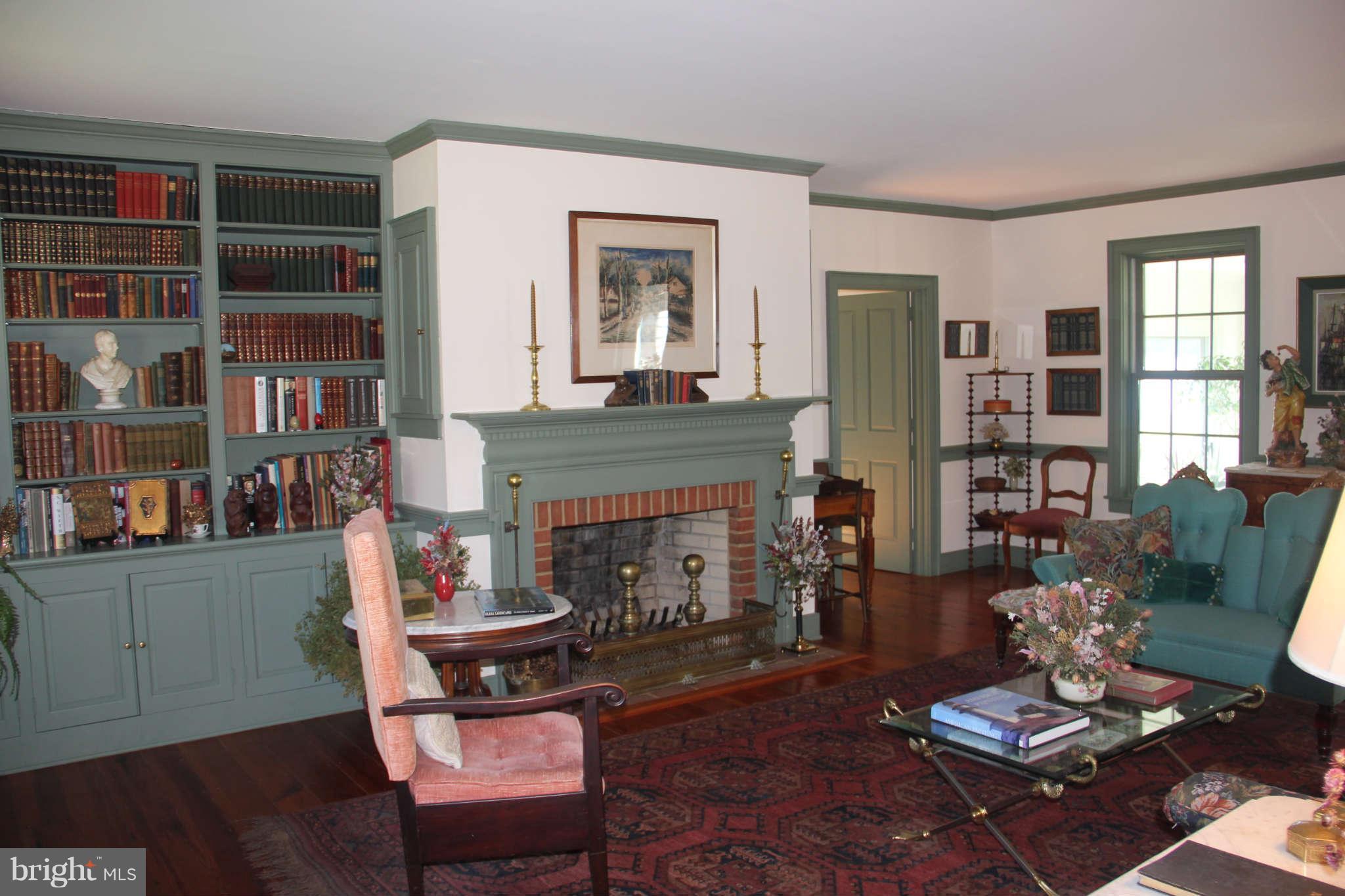9356 Bantry Road Easton, MD 21601 - Photo 8 of 26 Living Room
