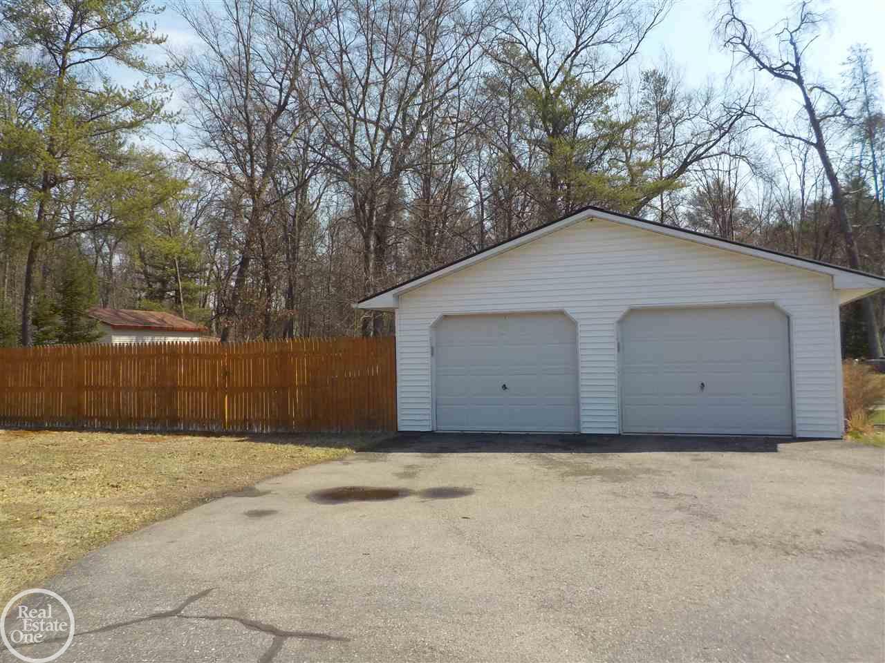 4077 Elbow Lake Road Prescott, MI 48756 - Photo 14 of 33