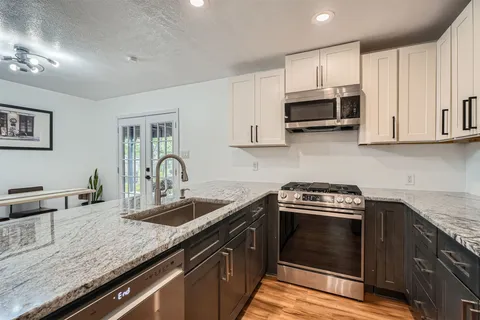 $360,000 | 207 Rowland Drive, Austin, TX 78745