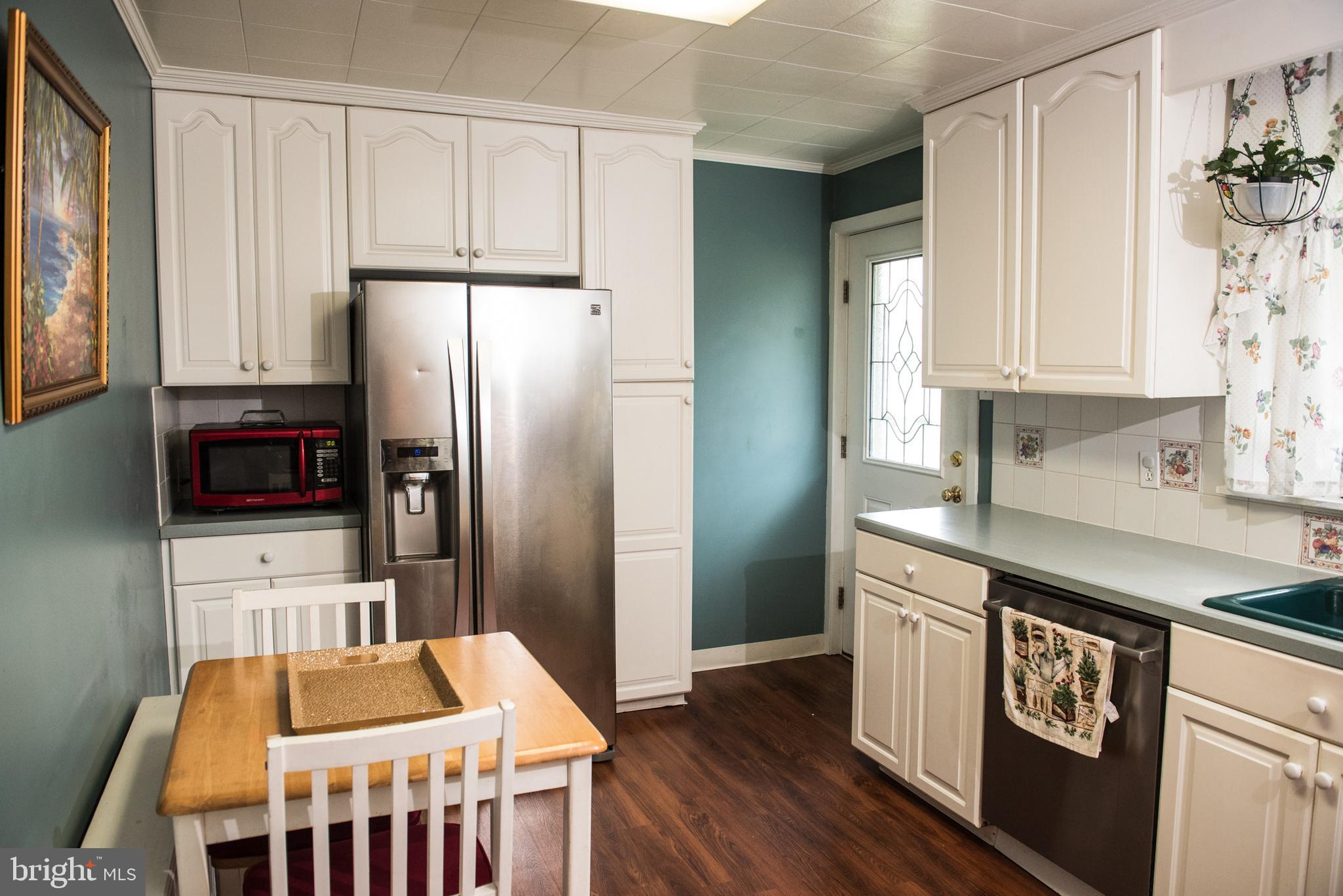 7205 Dungan Road Philadelphia, PA 19111 - Photo 16 of 55