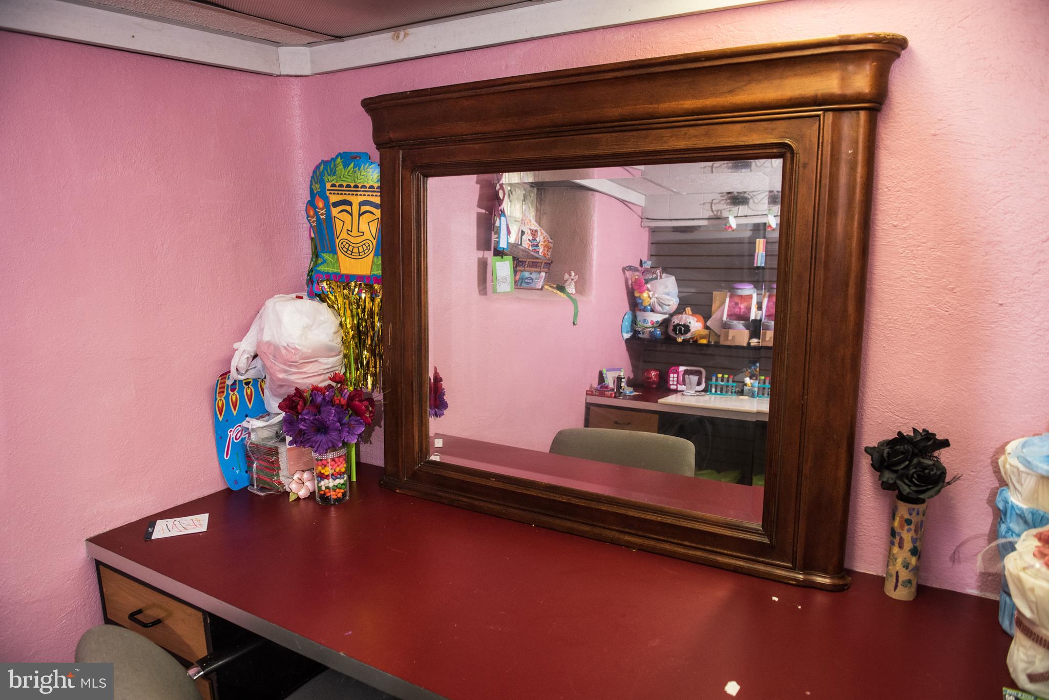 7205 Dungan Road Philadelphia, PA 19111 - Photo 38 of 55