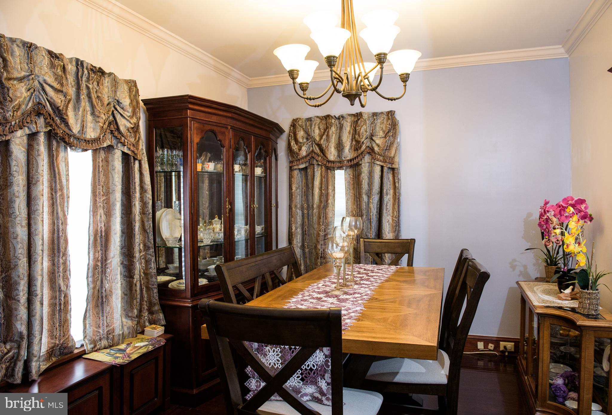 7205 Dungan Road Philadelphia, PA 19111 - Photo 6 of 55