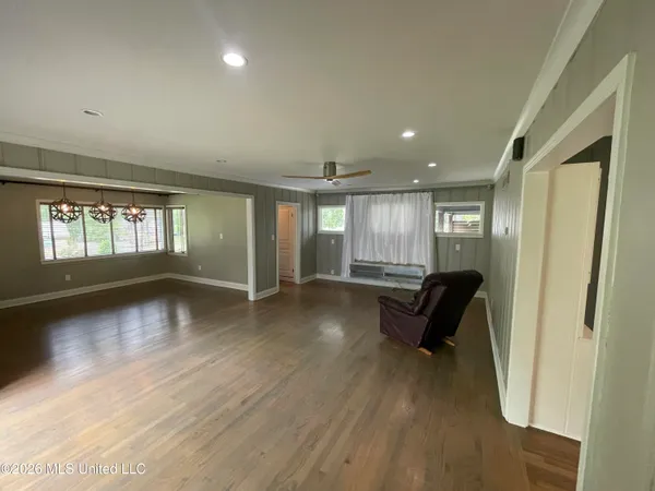 $275,000 | 107 Woodland Hill Drive, Brookhaven, MS 39601