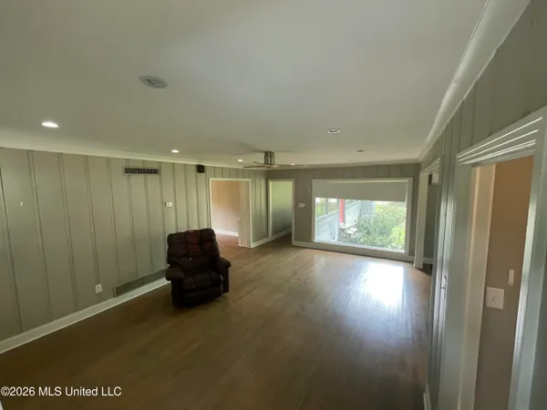 $275,000 | 107 Woodland Hill Drive, Brookhaven, MS 39601