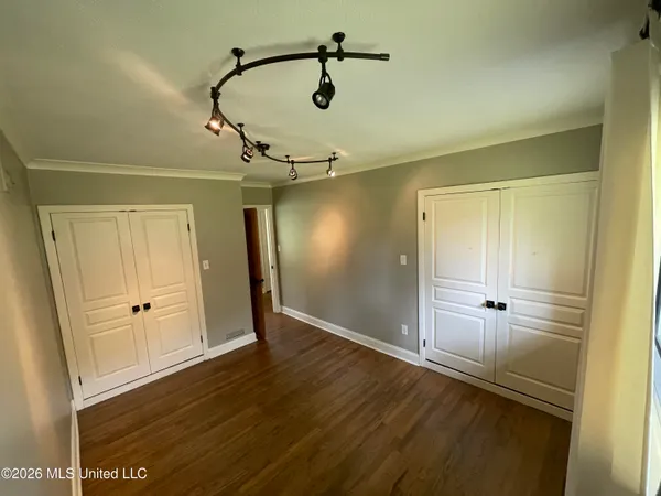 $275,000 | 107 Woodland Hill Drive, Brookhaven, MS 39601