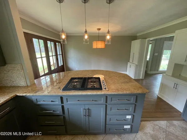 $275,000 | 107 Woodland Hill Drive, Brookhaven, MS 39601