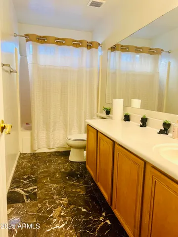 $2,940 | 1807 East Valencia Drive, Phoenix, AZ 85042