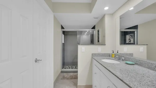 $5,000 | 450 Egret Circle, Unit 9207, Delray Beach, FL 33444