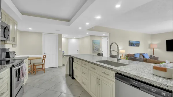 $5,000 | 450 Egret Circle, Unit 9207, Delray Beach, FL 33444