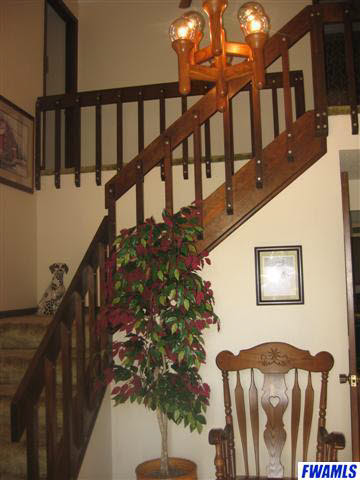 10615 Hickory Tree Road Fort Wayne, IN 46845 - Photo 4 of 22