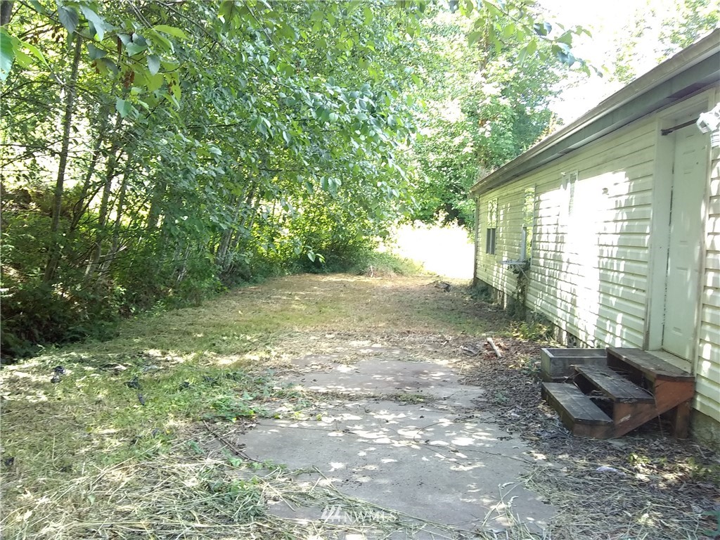 1981 West Little Egypt Road Shelton, WA 98584 - Photo 11 of 21