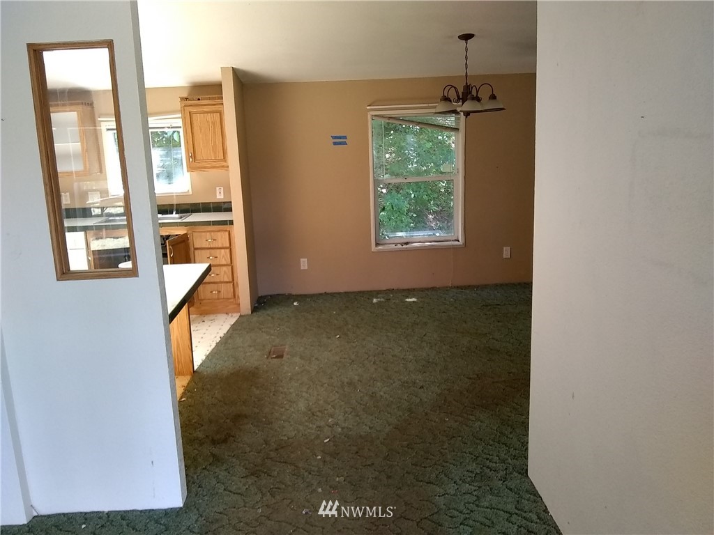 1981 West Little Egypt Road Shelton, WA 98584 - Photo 14 of 21