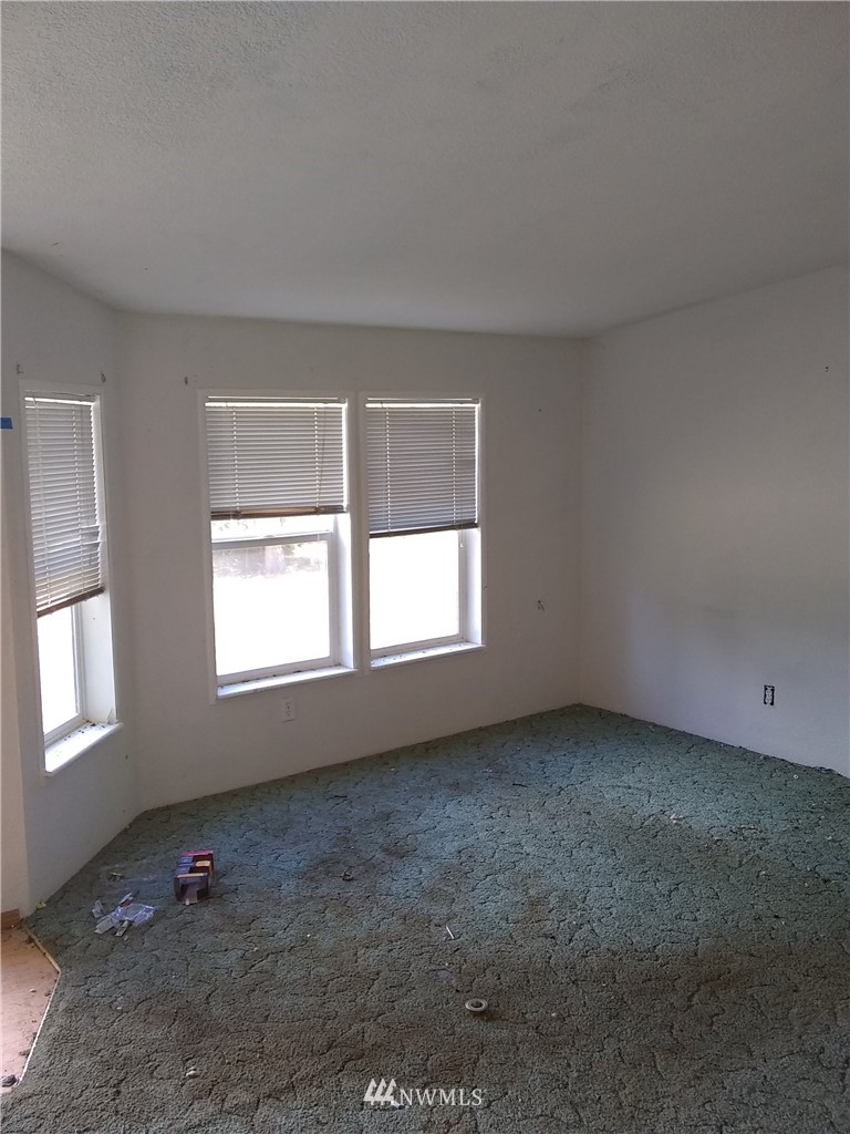 1981 West Little Egypt Road Shelton, WA 98584 - Photo 20 of 21