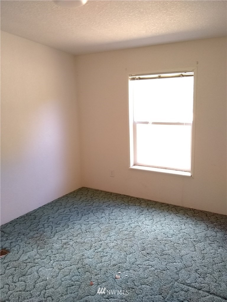 1981 West Little Egypt Road Shelton, WA 98584 - Photo 8 of 21