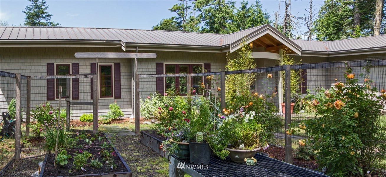 125 McCurdy Point Road Port Townsend, WA 98368 - Photo 1 of 25 Gallery Image 1