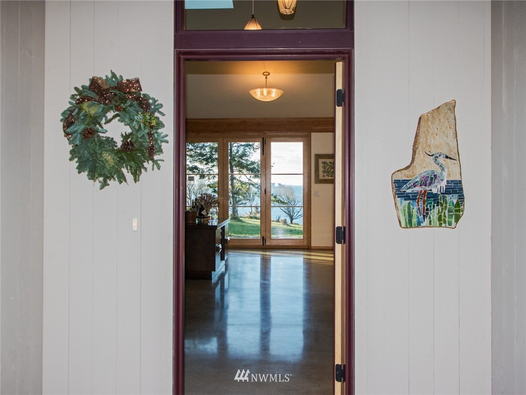 125 McCurdy Point Road Port Townsend, WA 98368 - Photo 2 of 25 Gallery Image 2