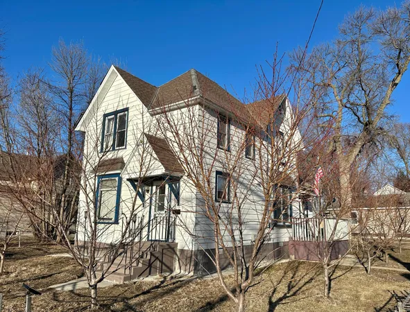 $89,900 | 821 Madison Avenue, Albert Lea, MN 56007