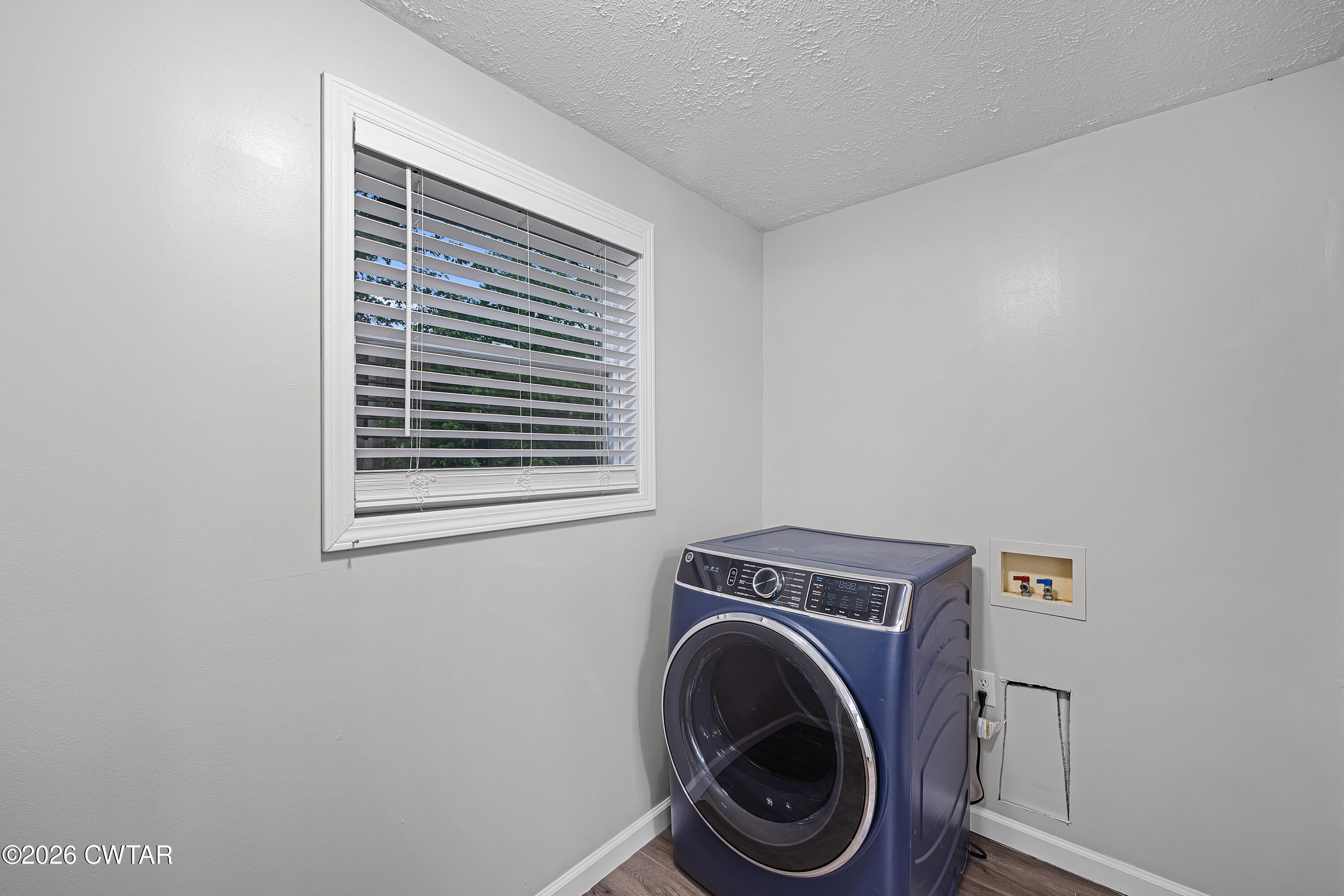185 Henderson Road Jackson, TN 38305 - Photo 16 of 20 Laundry Room