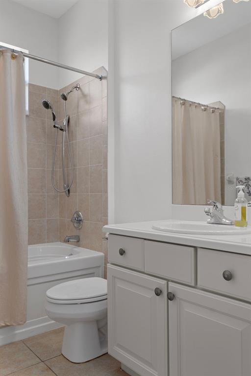 1031 West Diamond Shore Loop, Unit 5 Hernando, FL 34442 - Photo 36 of 69 a bathroom with a sink a toilet and shower