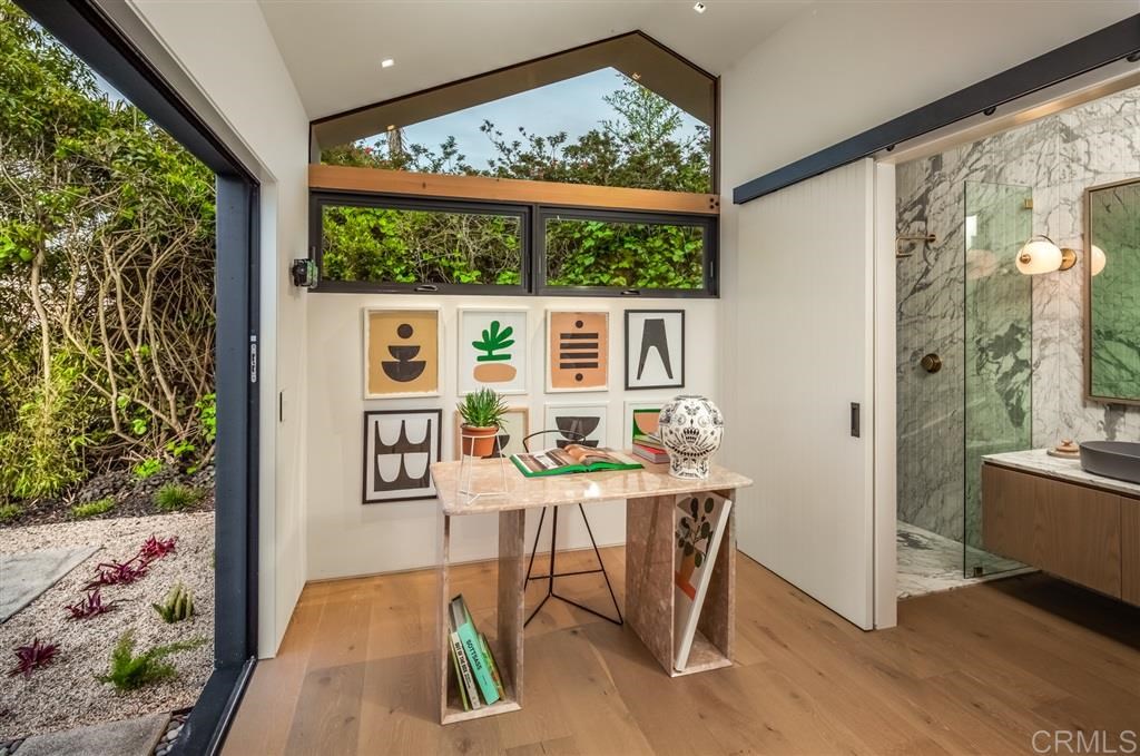 2314 Rue Adriane La Jolla, CA 92037 - Photo 13 of 22 Gallery Image 13