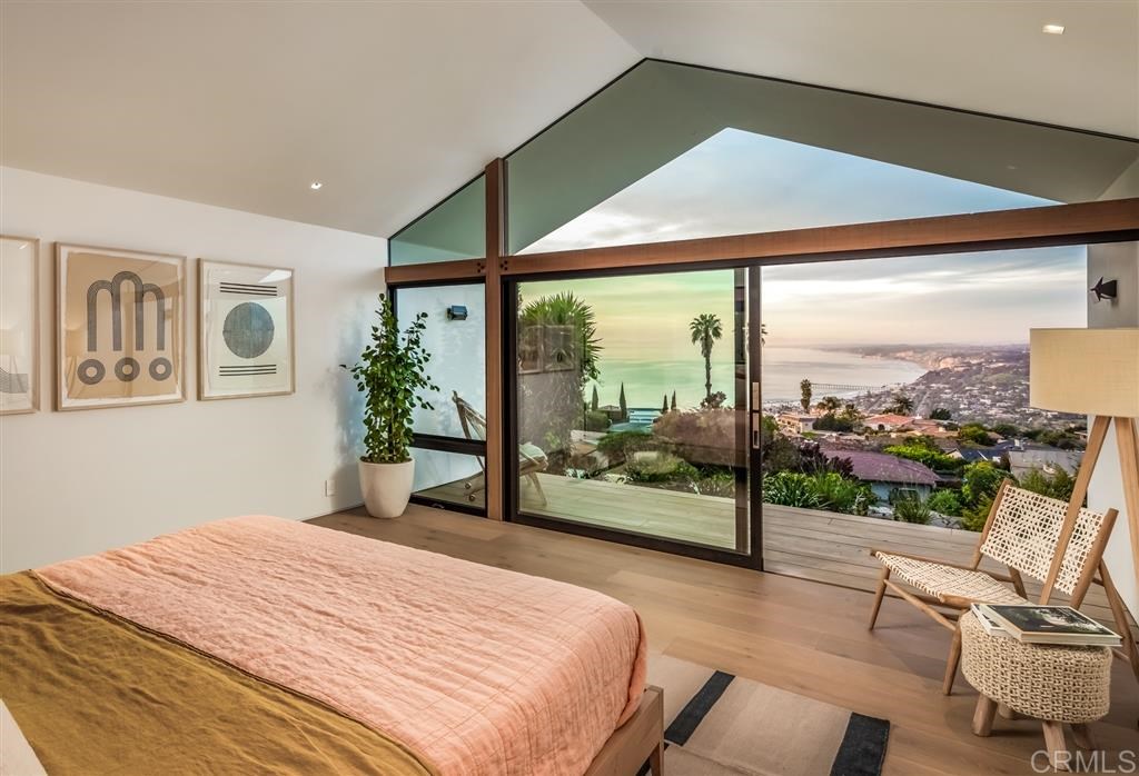 2314 Rue Adriane La Jolla, CA 92037 - Photo 7 of 22 Gallery Image 7