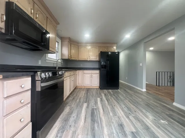 $2,500 | 62 Jessie Avenue, Unit 2, Attleboro, MA 02703