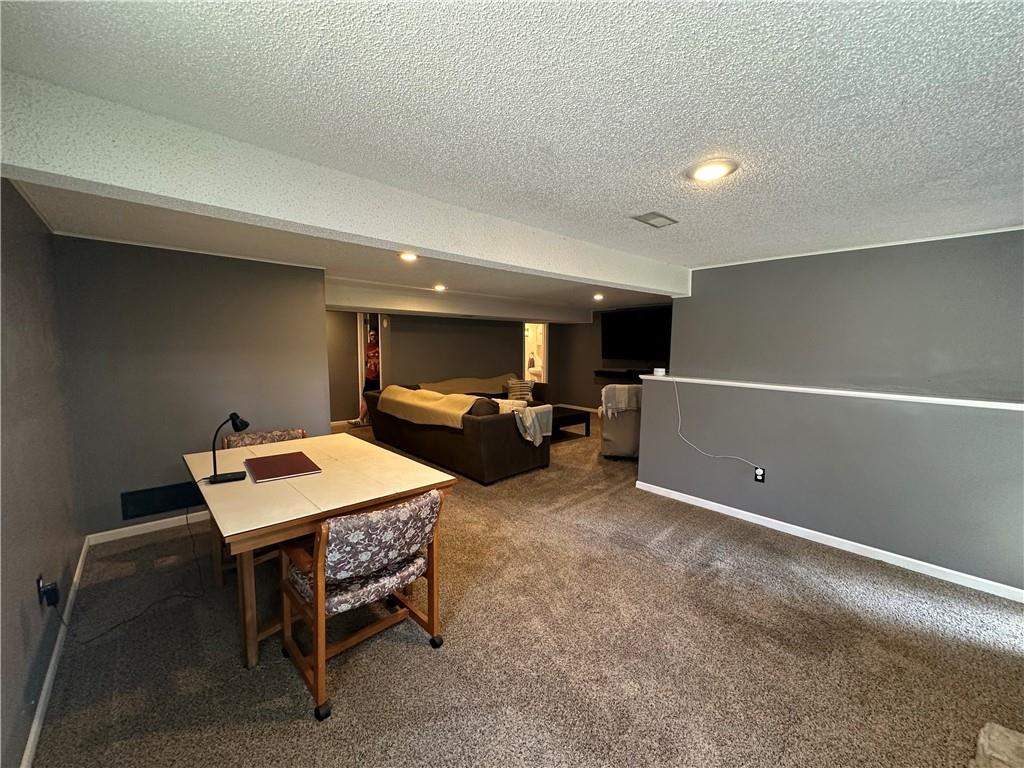 1616 Northeast Ridgeview Drive Lee's Summit, MO 64086 - Photo 21 of 28
