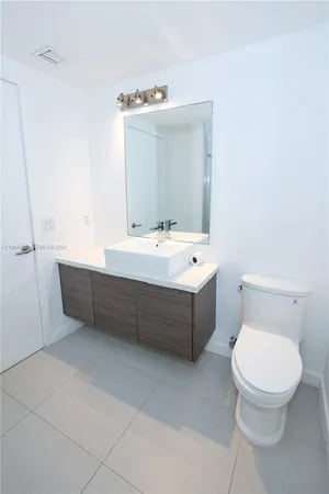 $3,700 | 1010 Southwest 2nd Avenue, Unit 606, Miami, FL 33130