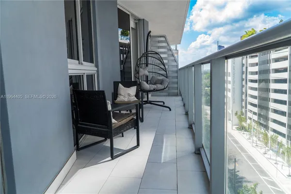 $3,700 | 1010 Southwest 2nd Avenue, Unit 606, Miami, FL 33130