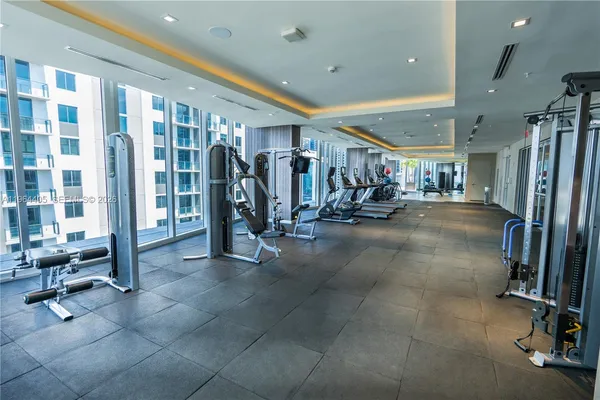 $3,700 | 1010 Southwest 2nd Avenue, Unit 606, Miami, FL 33130