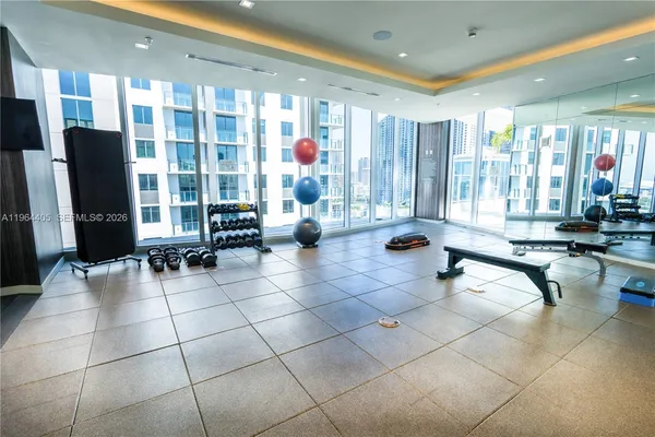 $3,700 | 1010 Southwest 2nd Avenue, Unit 606, Miami, FL 33130