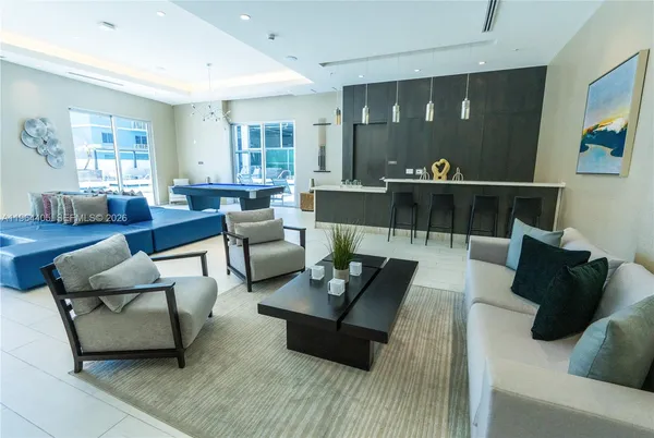 $3,700 | 1010 Southwest 2nd Avenue, Unit 606, Miami, FL 33130