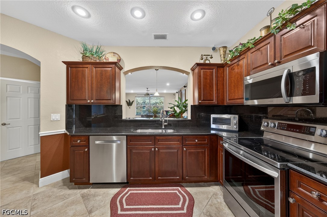 17560 Brickstone Loop Fort Myers, FL 33967 - Photo 10 of 34
