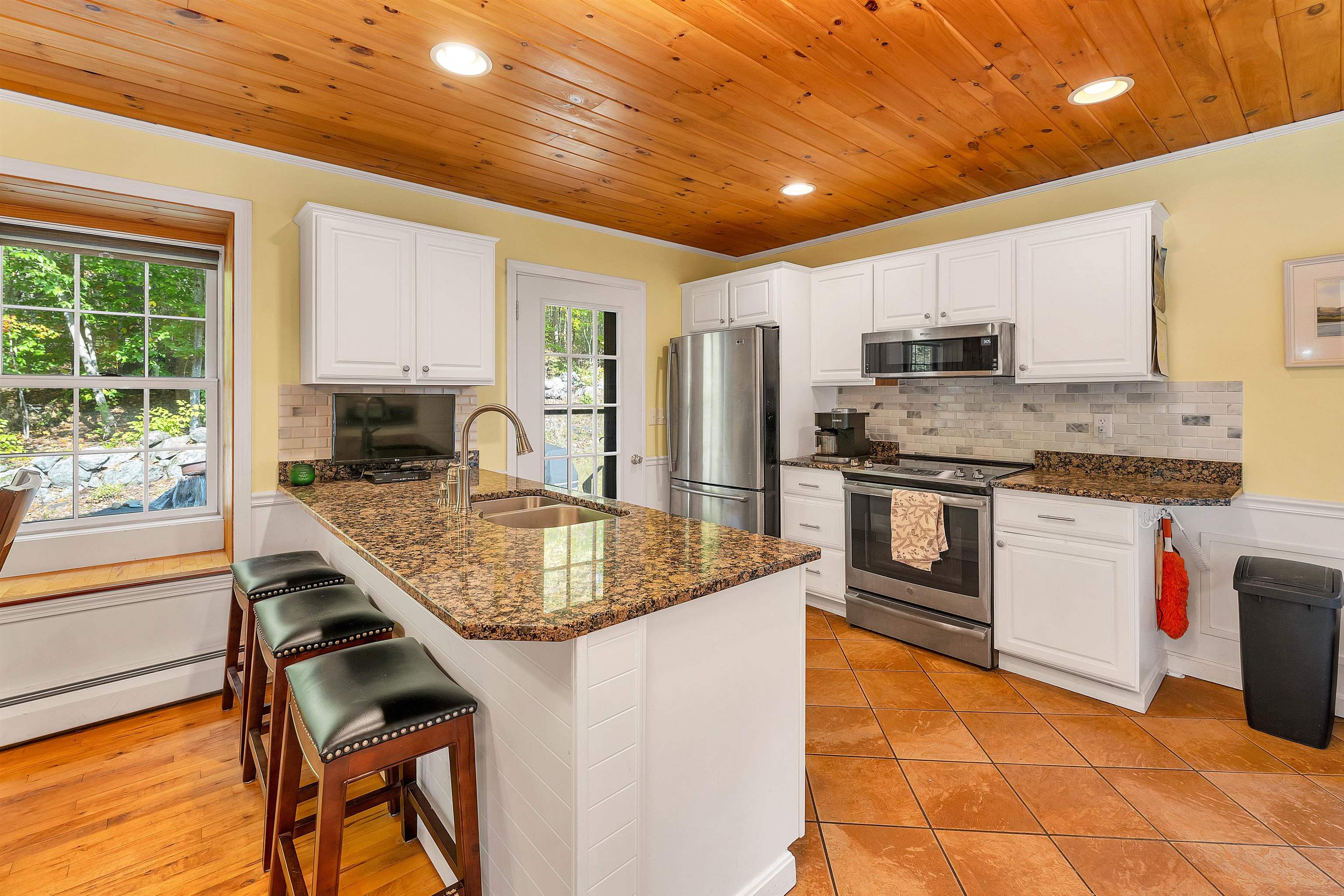 40 Crystal Lake Road Gilmanton, NH 03837 - Photo 3 of 51