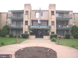 8922 Krewstown Road, Unit 107 Philadelphia, PA 19115 - Photo 3 of 6 Gallery Image 3