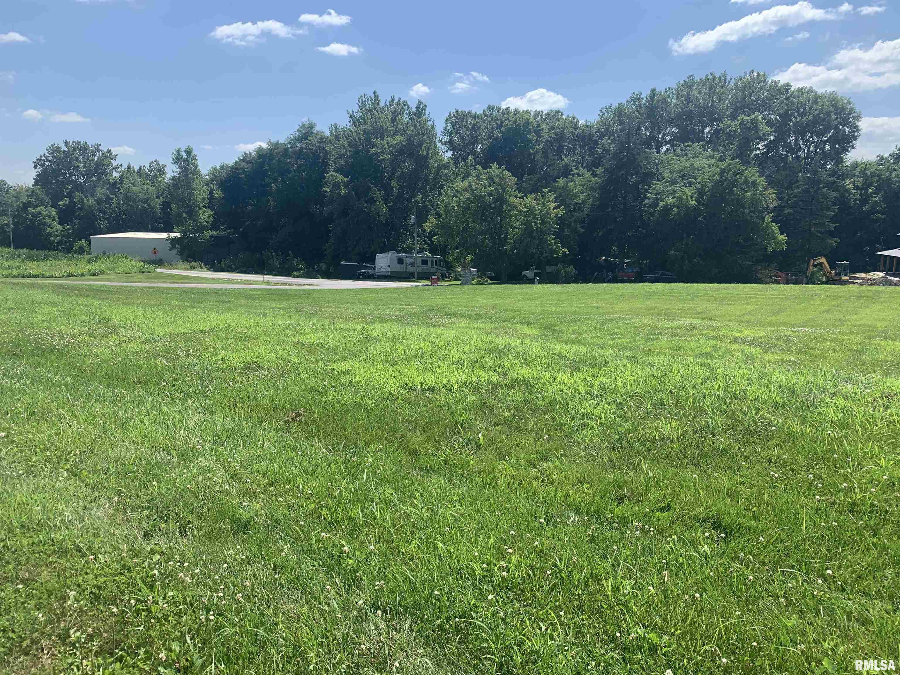 1019 Burton Mdws Road Quincy, IL 62305 - Photo 1 of 4