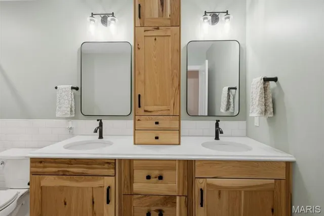 $725,000 | 9 North Trail Drive, Eureka, MO 63025