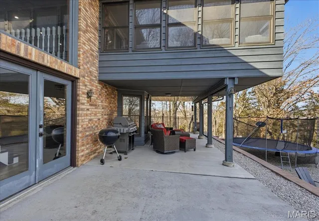 $725,000 | 9 North Trail Drive, Eureka, MO 63025