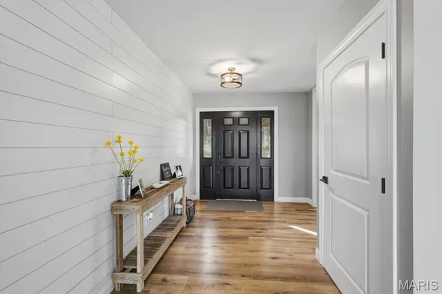 $725,000 | 9 North Trail Drive, Eureka, MO 63025