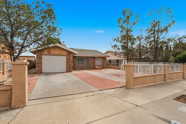 $199,000 | 11748 Henry Phipps Drive, El Paso, TX 79936