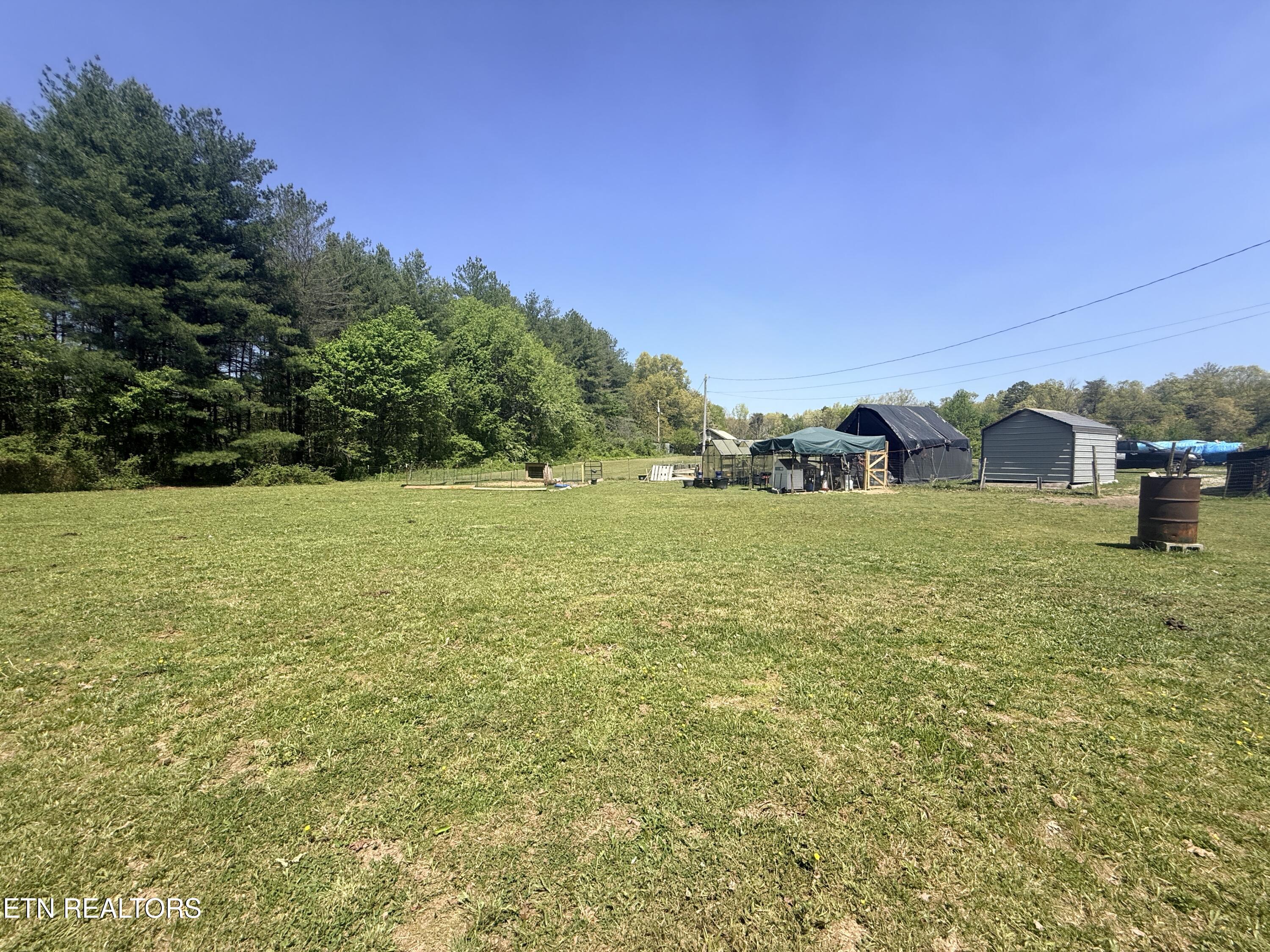 174 Claude Howard Road Deer Lodge, TN 37726 - Photo 30 of 44 IMG_3849