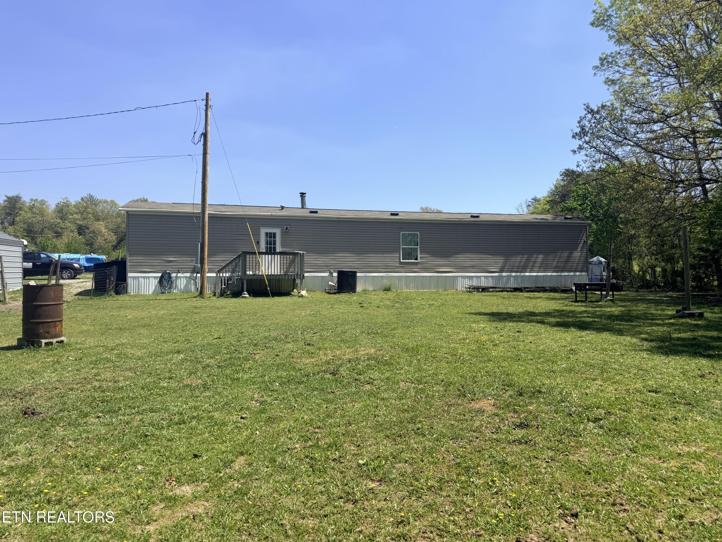 174 Claude Howard Road Deer Lodge, TN 37726 - Photo 42 of 44 IMG_3856