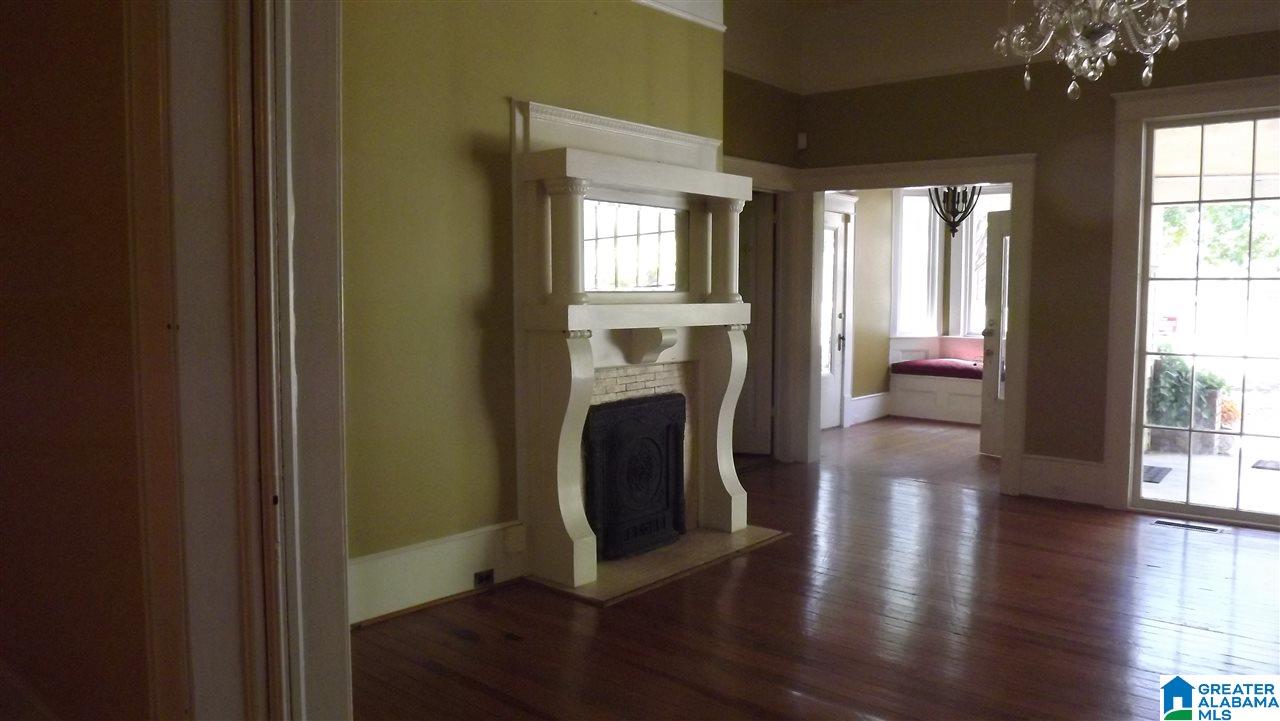 401 Spring Avenue Northwest Jacksonville, AL 36265 - Photo 12 of 46