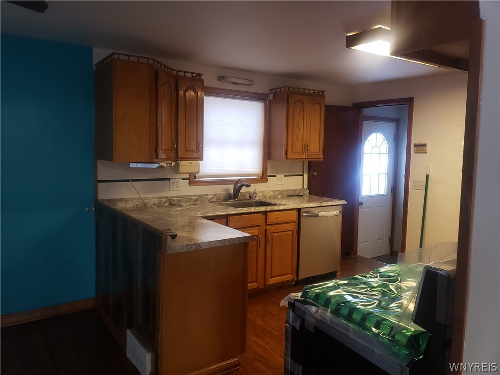 701 Mapleview Road Cheektowaga, NY 14225 - Photo 3 of 6