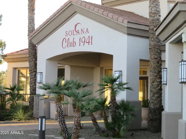 $269,900 | 1941 South Pierpont Drive, Unit 2082, Mesa, AZ 85206