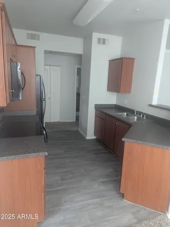 $269,900 | 1941 South Pierpont Drive, Unit 2082, Mesa, AZ 85206
