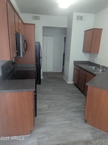 an empty room with closet